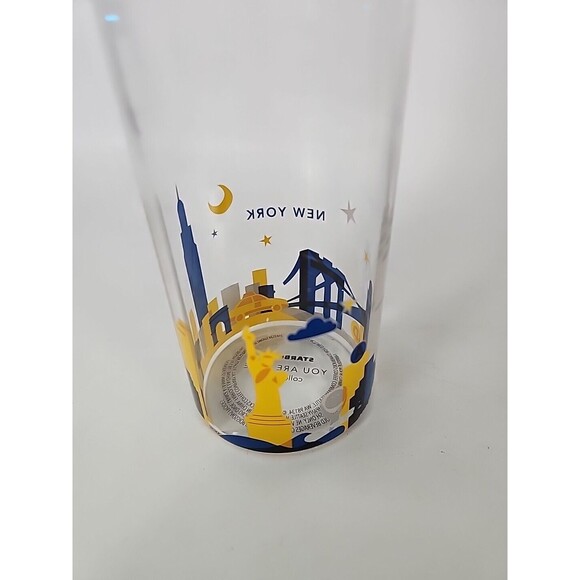 Starbucks You Are Here New York City 18.5 Oz Reusable Glass Water Bottle - Picture 5 of 11